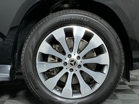 Used 2019 Mercedes-Benz GLS 450 4MATIC image 8
