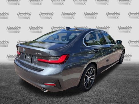 Used 2021 BMW 330i Sedan w/ Driving Assistance Package RWD image 10
