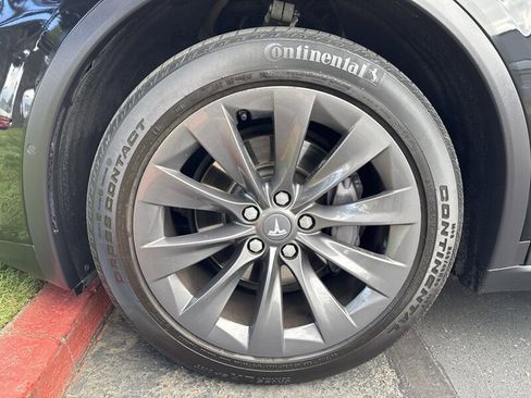 Used 2018 Tesla Model X 75D AWD/4WD image 19