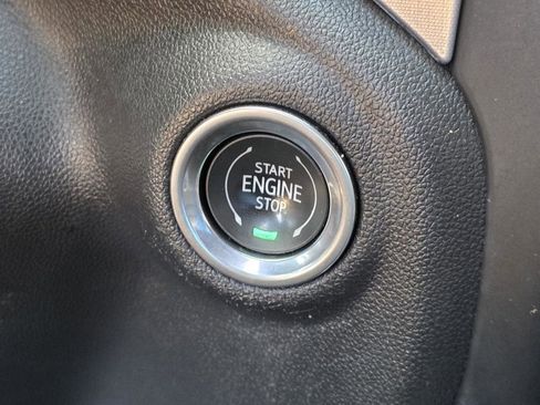 Used 2021 GMC Sierra 1500 Elevation AWD/4WD image 18