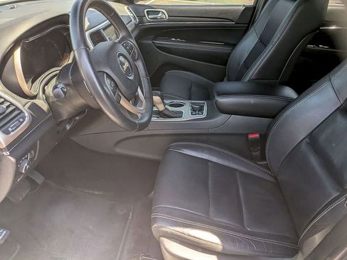 Used 2017 Jeep Grand Cherokee Limited AWD/4WD image 20