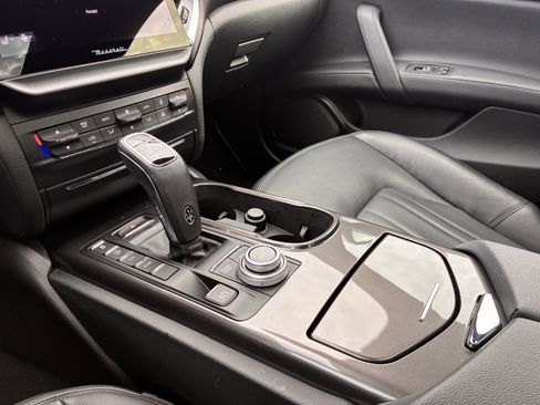 Used 2021 Maserati Ghibli S Q4 image 21