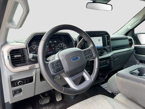 Used 2023 Ford F150 XLT RWD image 11