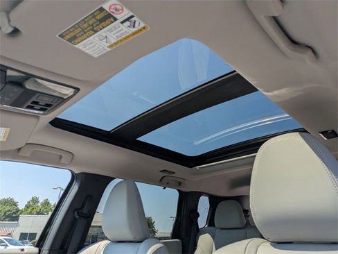 New 2025 Mitsubishi Outlander SEL image 25