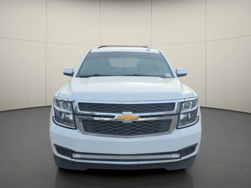 Used 2017 Chevrolet Tahoe LT image 2