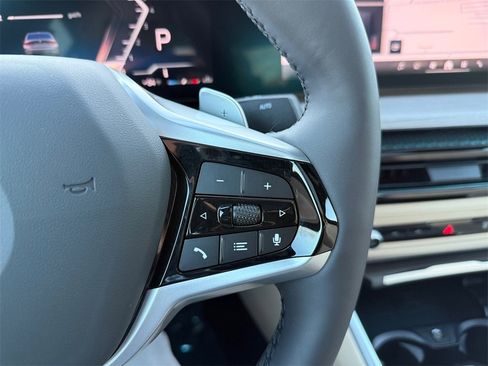 Certified 2025 BMW 330i xDrive Sedan w/ Premium Package image 31