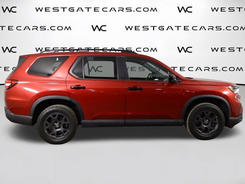 Used 2024 Honda Pilot TrailSport image 50