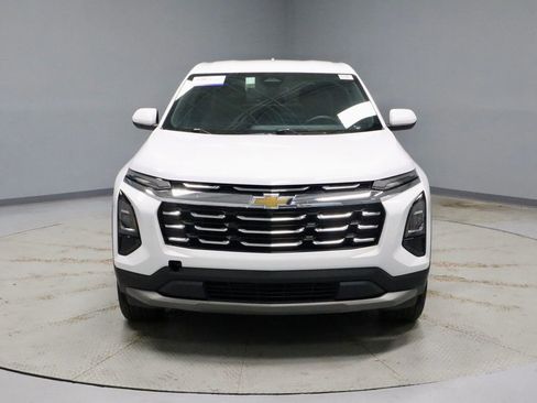 Used 2025 Chevrolet Equinox LT FWD image 5