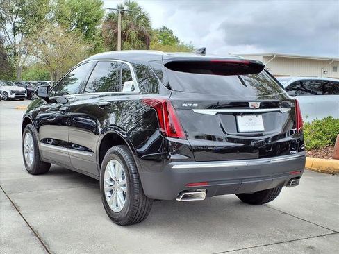 New 2026 Cadillac XT5 Luxury image 3