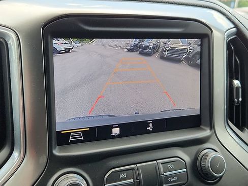 Used 2019 Chevrolet Silverado 1500 RST AWD/4WD image 17