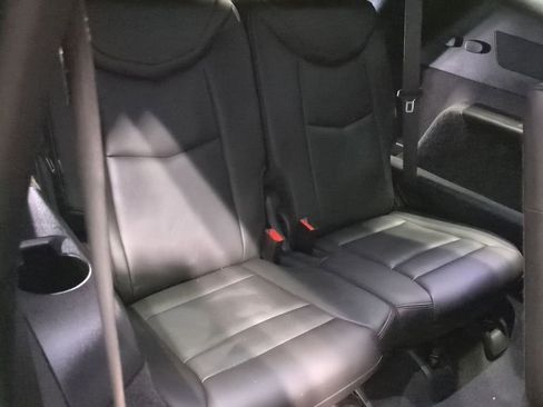 Used 2023 Cadillac XT6 Premium Luxury image 31