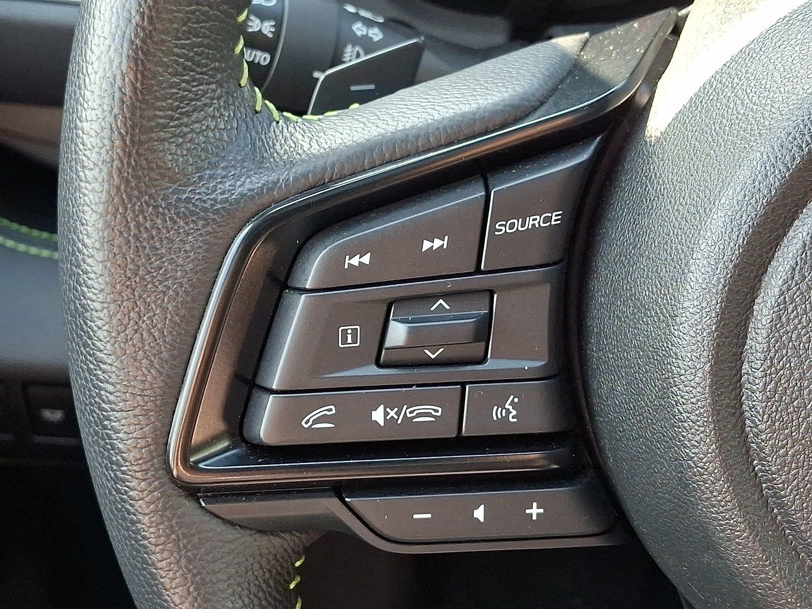 Used 2024 Subaru Ascent Onyx Edition AWD/4WD image 22
