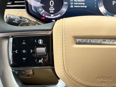 New 2026 Land Rover Range Rover Long Wheelbase SE AWD/4WD image 11