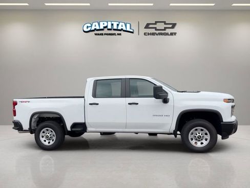 New 2025 Chevrolet Silverado 3500 W/T image 6