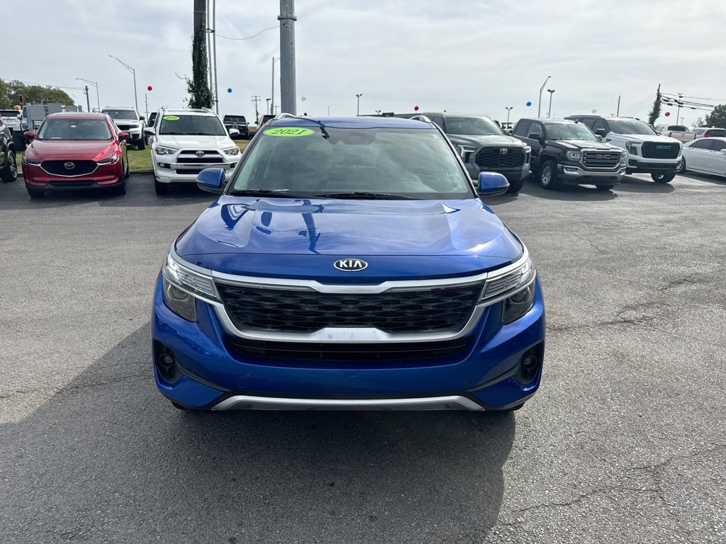 Used 2021 Kia Seltos S FWD image 16