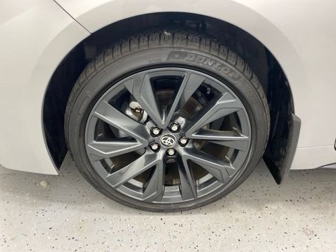 Used 2026 Toyota Corolla SE FWD image 9