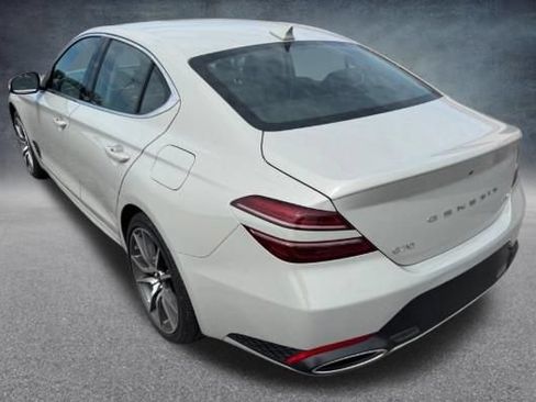 Used 2025 Genesis G70 2.5T AWD/4WD image 2