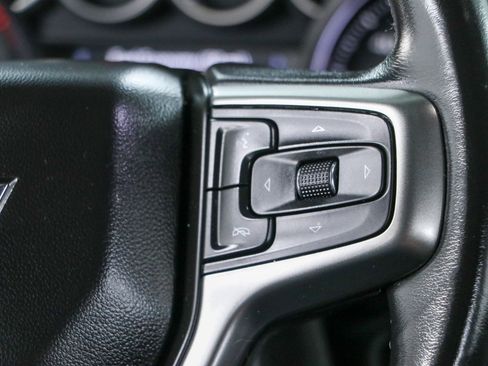 Used 2021 Chevrolet Silverado 1500 LT Trail Boss w/ Convenience Package II AWD/4WD image 15