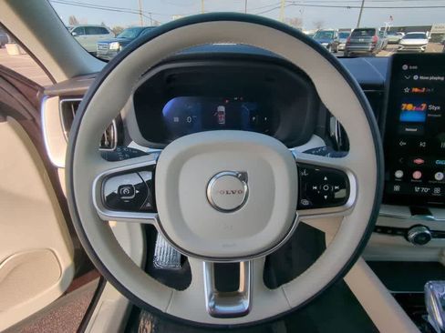 Used 2026 Volvo XC60 B5 Ultra w/ Protection Package Premier image 21