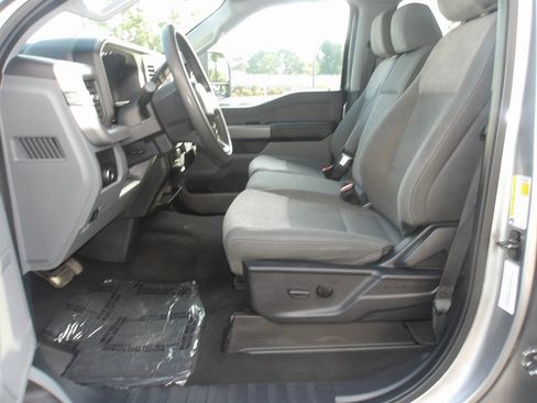 Used 2024 Ford F250 XLT image 14