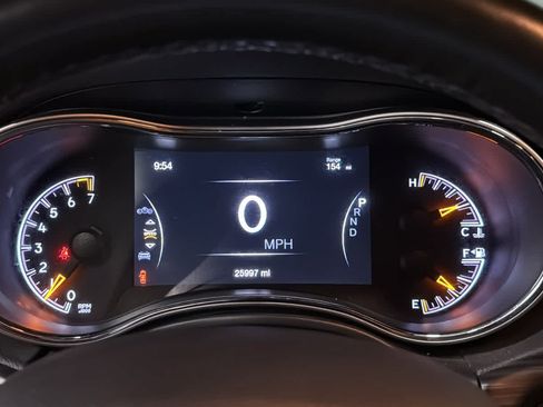 Used 2020 Jeep Grand Cherokee Altitude AWD/4WD image 14