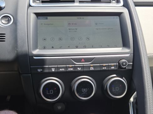 Used 2020 Jaguar E-PACE SE AWD/4WD image 31