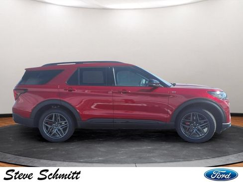 New 2026 Ford Explorer ST-Line w/ ST-Line Street Pack AWD/4WD image 31