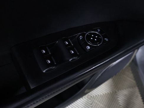 Used 2023 Lincoln Nautilus FWD w/ Premium Package image 36