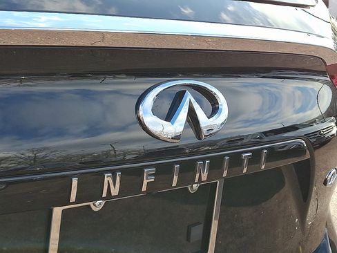 Certified 2025 INFINITI QX50 Luxe image 29