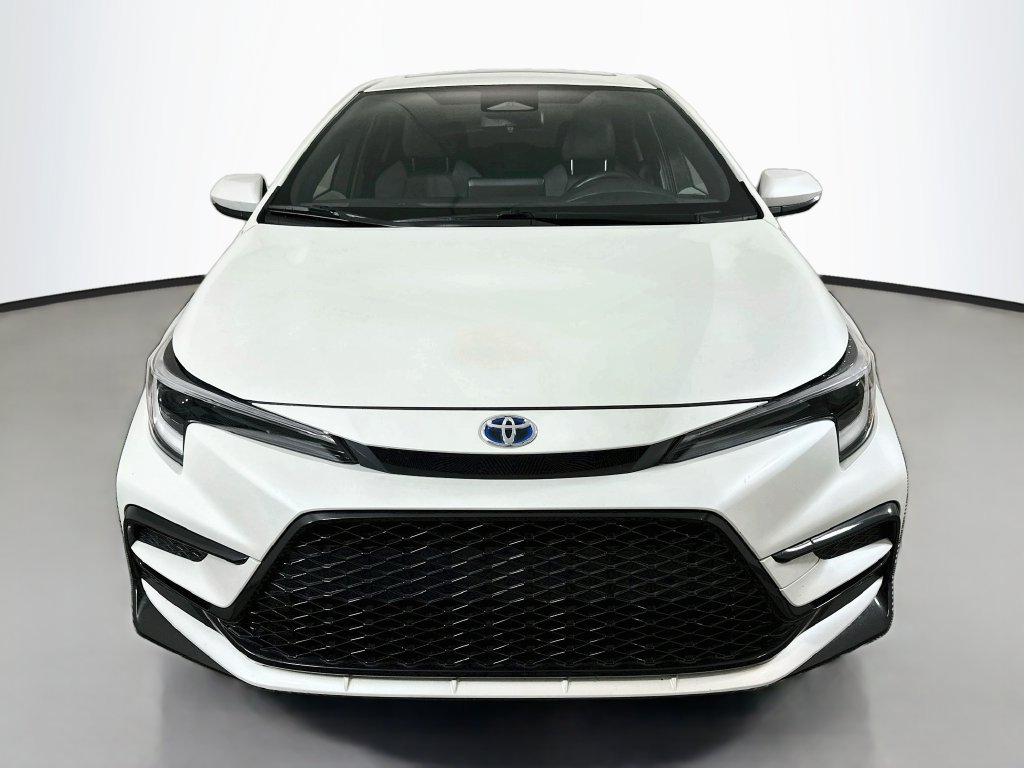 Certified 2024 Toyota Corolla SE w/ SE Package FWD image 2