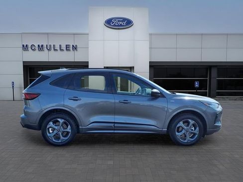 Certified 2024 Ford Escape ST-Line image 8