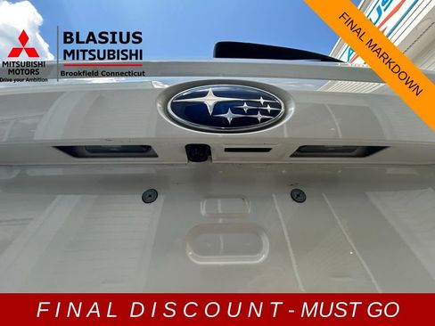 Used 2022 Subaru Crosstrek 2.0i image 9