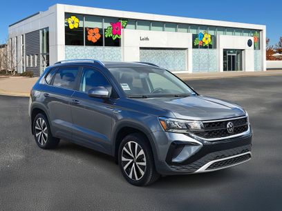Certified 2022 Volkswagen Taos SE