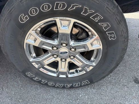 Used 2021 Ford F150 Lariat w/ Equipment Group 502A High image 25