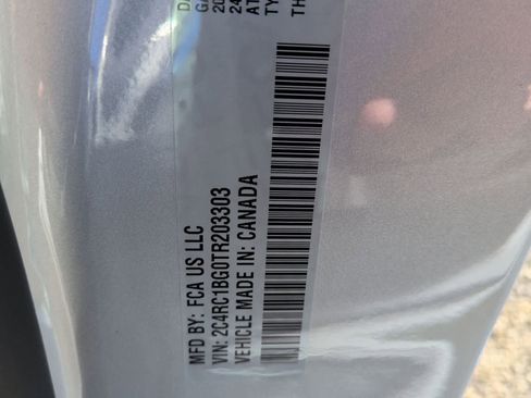 New 2026 Chrysler Pacifica Select image 25