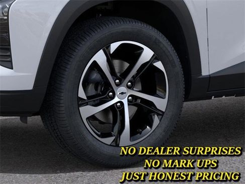 New 2026 Chevrolet Trax RS image 9