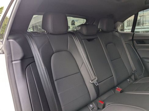 Used 2025 Porsche Macan Electric RWD image 26