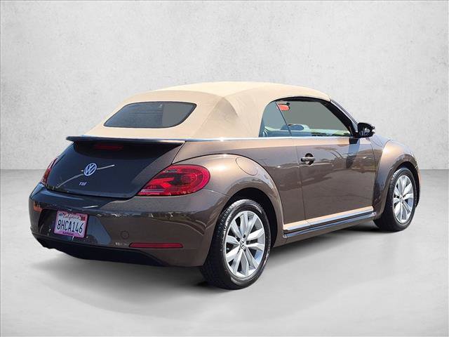 Used 2014 Volkswagen Beetle TDI FWD image 5
