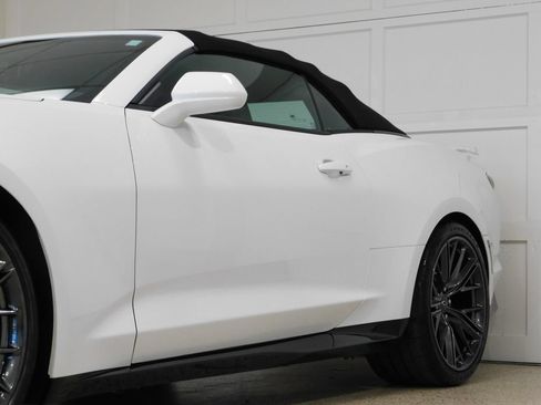 Used 2024 Chevrolet Camaro ZL1 RWD image 28