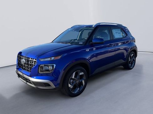 New 2026 Hyundai Venue SEL FWD image 7