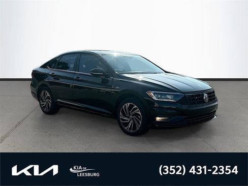 Used 2021 Volkswagen Jetta SEL Premium FWD image 1
