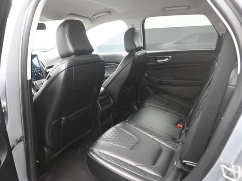 Certified 2024 Ford Edge Titanium AWD/4WD image 25