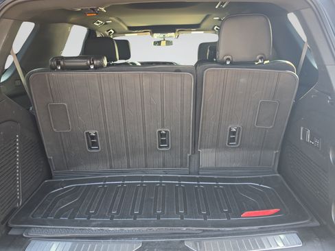Used 2022 GMC Yukon Denali AWD/4WD image 21