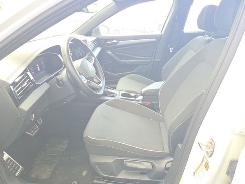 Used 2025 Volkswagen Jetta Sport image 5