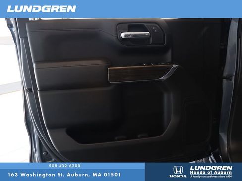 Used 2022 Chevrolet Silverado 1500 RST AWD/4WD image 9