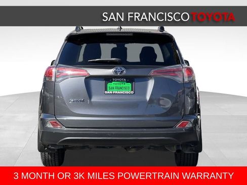 Used 2017 Toyota RAV4 LE image 4