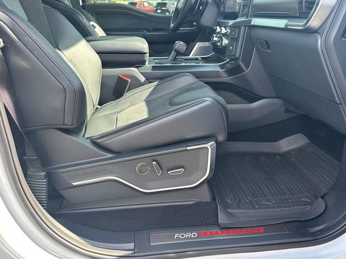 Used 2025 Ford F150 Raptor AWD/4WD image 13