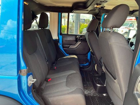 Used 2016 Jeep Wrangler Unlimited Sport AWD/4WD image 40