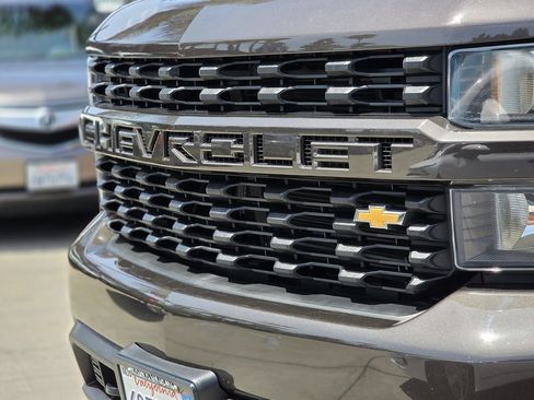 Used 2021 Chevrolet Silverado 1500 Custom RWD image 7