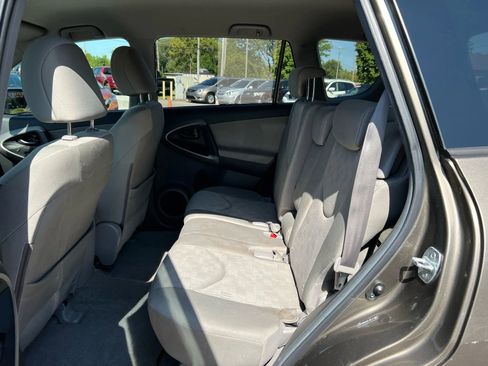 Used 2010 Toyota RAV4 4WD image 22